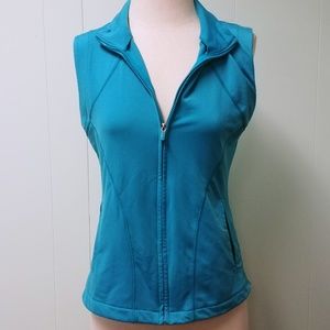GapFit Performance Aqua Vest